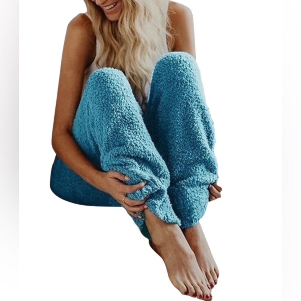 🫶🏻-Warm & Fuzzy- Teal fuzzy joggers